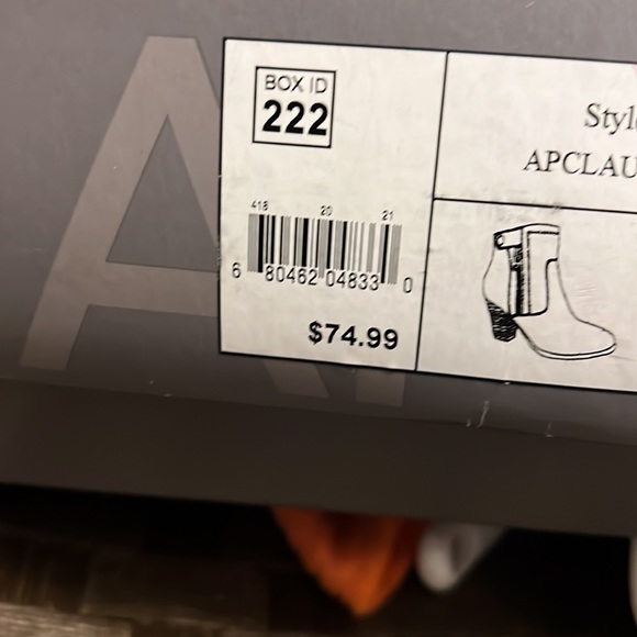 Fashion Ankle boots - Picture 7 of 7